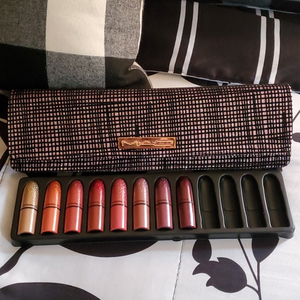 MAC Holiday taste of stardom Gift Set